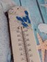 дървен ретро термометър от Португалия Със сини цветя, снимка 2