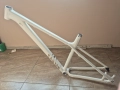 Продавам велосипеда рамка  canyon stoic , снимка 1