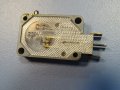 микро-изключвател VEB Robotron Auerbach microswitch C2 4A 220VAC, снимка 1