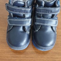 Детски обувки чисто нови, снимка 1 - Детски обувки - 44507175