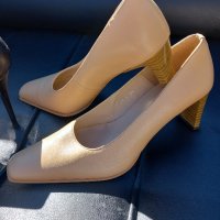 продавам дамски обувки, снимка 4 - Дамски обувки на ток - 42576757