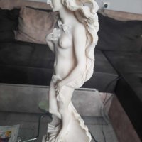 красива статуетка на богиня, снимка 9 - Антикварни и старинни предмети - 41486329
