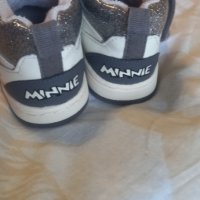 Обувки Mini Maus Zara, снимка 4 - Бебешки боти и ботуши - 41413423