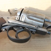 Револвер ''Гасер'', снимка 4 - Антикварни и старинни предмети - 42704813
