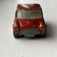Метална количка Matchbox Racing Mini Red 1/64, снимка 8 - Колекции - 40379946