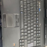 Продавам лаптоп Lenovo R500 на части, снимка 2 - Части за лаптопи - 42689328