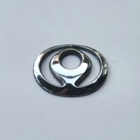 Оригинална емблема за Mazda Мазда , снимка 1 - Аксесоари и консумативи - 42699681