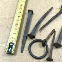 Старинни ковани гвоздеи пирони лот , снимка 1 - Антикварни и старинни предмети - 41479707