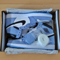 Nike Air Jordan University Blue 43, снимка 3 - Кецове - 36297236