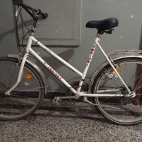 Продавам  Бяло дамско колело, снимка 3 - Велосипеди - 39739204