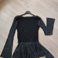 Нова! Черна блуза с брокат , снимка 10 - Блузи с дълъг ръкав и пуловери - 39784145
