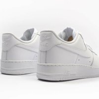 оригинални маратонки  Nike Air Force 1 07 Men's Shoes WhiteWhite номер 45,5-46, снимка 7 - Маратонки - 41047132
