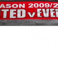 Футболен шал от мач Manchester United - Everton 2009/2010, снимка 1 - Фен артикули - 39565317