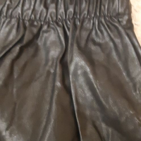 Черна къса кожена пола,размер S,M, снимка 2 - Поли - 36451278