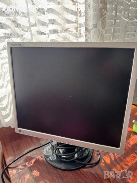 Монитор LG Flatron, снимка 1