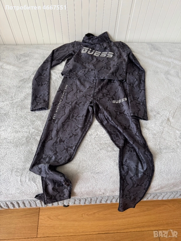 Guess комплект за фитнес XS, снимка 1