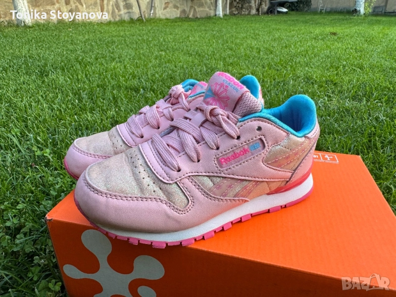 Маратонки Reebok, размер 29 със светещи подметки, снимка 1