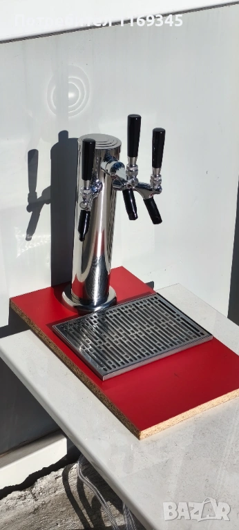 Колона за наливно вино с три крана , снимка 1