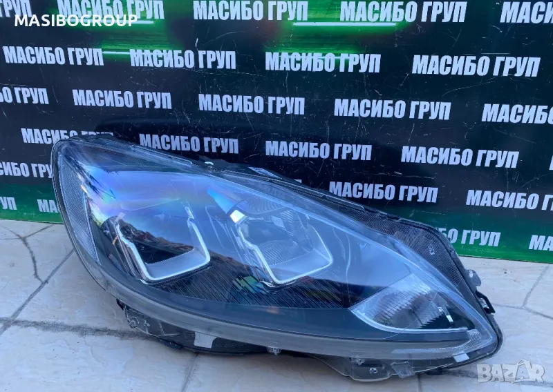 Фар десен фарове за Форд Куга Ford Kuga MK3, снимка 1