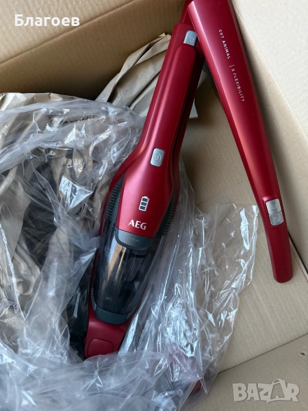 Вертикална прахосмукачка AEG CX7-2 в 1, безжична и безторбена прахосмукачка, с накрайник за животинс, снимка 1
