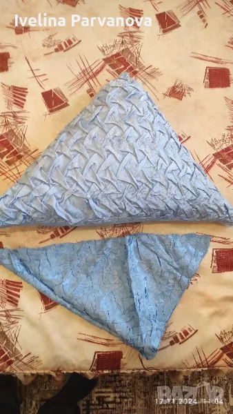 Триъгълна възглавница , снимка 1