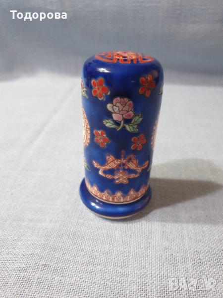 Порцеланов японски съд за клечки за зъби, снимка 1