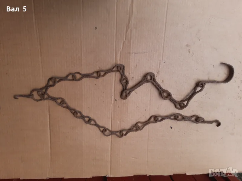 Стара верига за огнище от ковано желязо , здрава, снимка 1