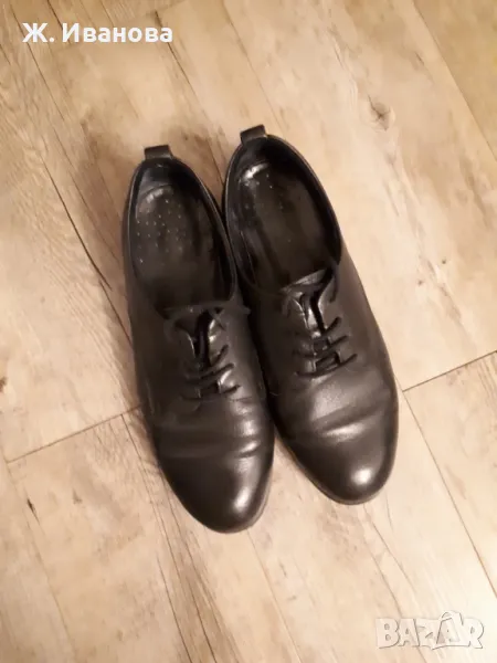 Продавам дамски обувки с дебела подметка, размер40, снимка 1