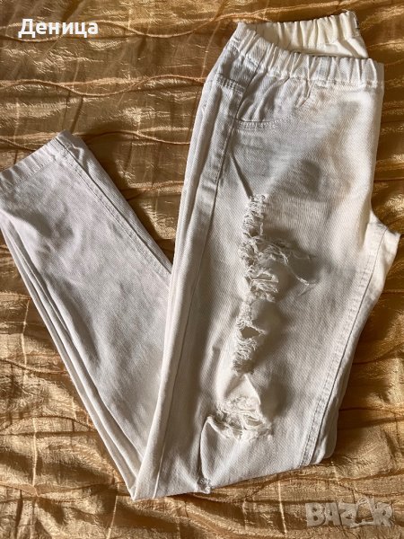 Бял накъсан панталон, снимка 1