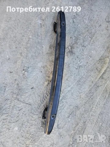 греда под задна броня за голф 4