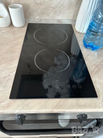 керамичен плот за вграждане с две зони (тип „домино“) - котлони, снимка 2 - Котлони - 53672473