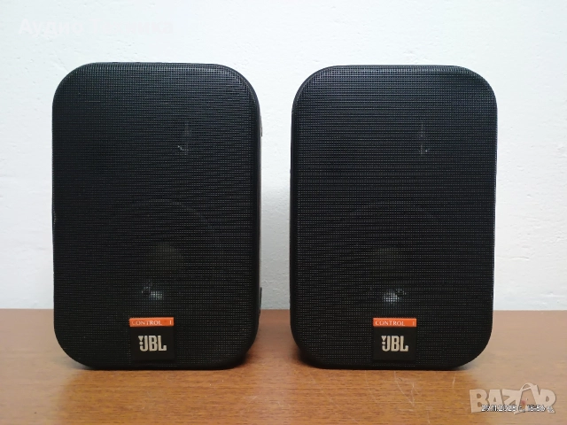 JBL CONTROL ONE. Голям звук от малки тонколони. Изпращам видео. , снимка 3 - Тонколони - 52590346