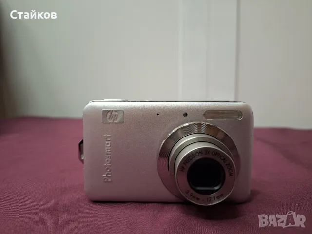 HP PhotoSmart R742 7.0 Megapixels Digital Camera 3x оптичен zoom