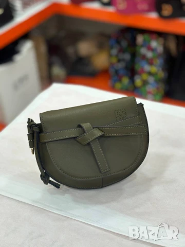 чанти loewe, снимка 12 - Чанти - 50741650