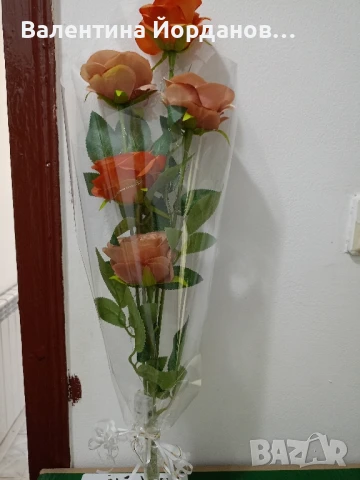 букети светещи с реалистични текстилни рози , снимка 5 - Декорация за дома - 50905684