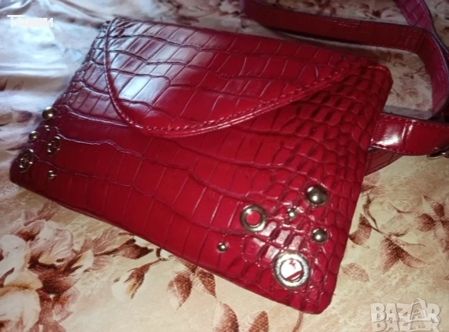 CAROLINE BISS Нова Кожена Дамска Чанта с Етикет, снимка 2 - Чанти - 50778371