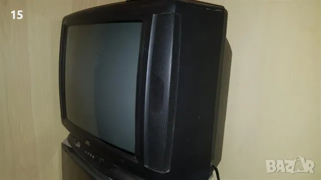 Телевизор 53см JVC + Декодер за ефирна телевизия DVB-T2, снимка 3 - Телевизори - 48045659
