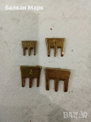 Клин,Метални клинове за дръжки (чук, тесла,брадва и др.) – Лот 4 размера