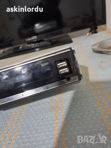 CD с блутут и usb x 2 за кола, снимка 2 - Ресийвъри, усилватели, смесителни пултове - 52849546