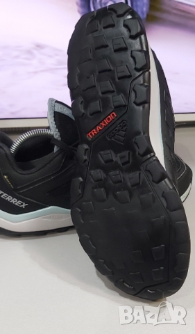 ADIDAS TERREX GORE-TEX 40 номер , снимка 2 - Маратонки - 36050944