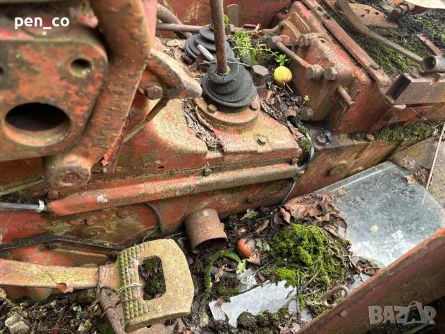 Трактор на части Internacional, снимка 3 - Селскостопанска техника - 47568479