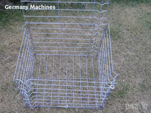 КЛЕТКА 62-52-см, метална, СГЪВАЕМА. Подходяща е за дребни по големина породи кучета , снимка 4 - За кучета - 42623250