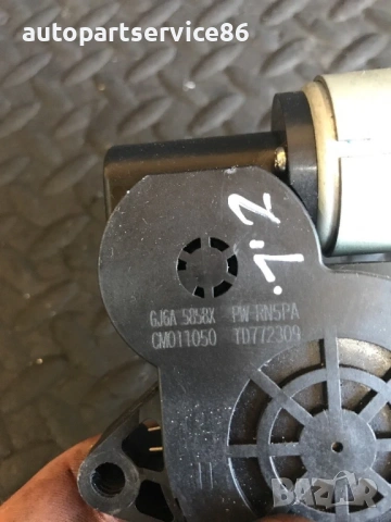 Мотор за задно ляво стъкло на врата за Mazda 6 (2002-2006) GJ6A5858X , снимка 2 - Части - 53714517