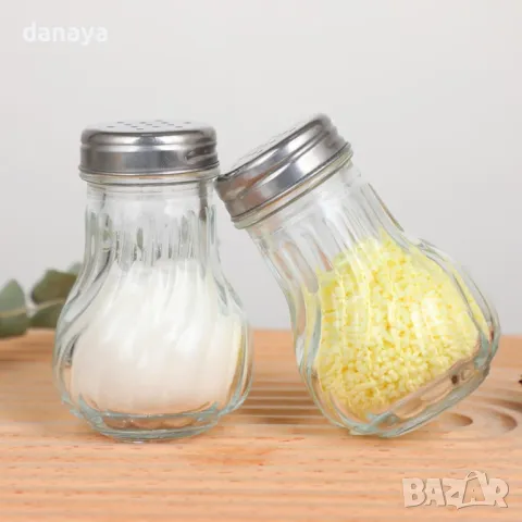 5897 Стъклена солничка бурканче за подправки