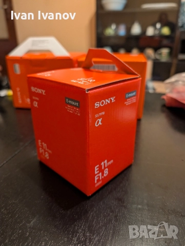 Sony E11mm F1.8 чисто нов