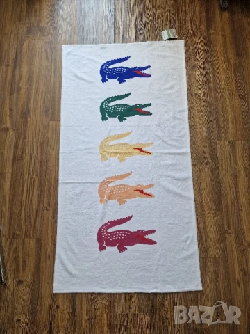 Страхотна плажна хавлия LACOSTE голям размер 150см х 80см , нова с етикет 