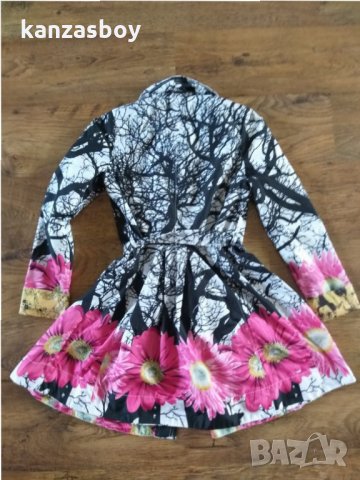  Desigual less more rain coat dress - страхотен дамски тренч, снимка 9 - Шлифери - 34175997