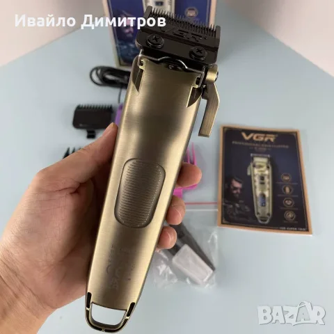АКУМУЛАТОРЕН ТРИМЕР, VGR V-005, MЕТАЛЕН КОРПУС, 8 ПРИСТАВКИ, снимка 2 - Машинки за подстригване - 56103192