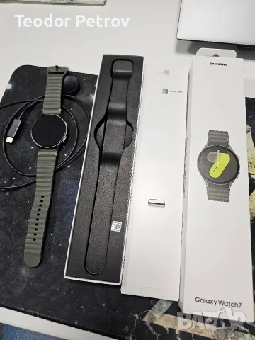 Samsung Galaxy Watch7 44mm LTE– пълен комплект, снимка 2 - Смарт гривни - 56079415