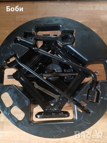 Органайзер с инструменти хюндай кия оем нов, снимка 13 - Аксесоари и консумативи - 52719880